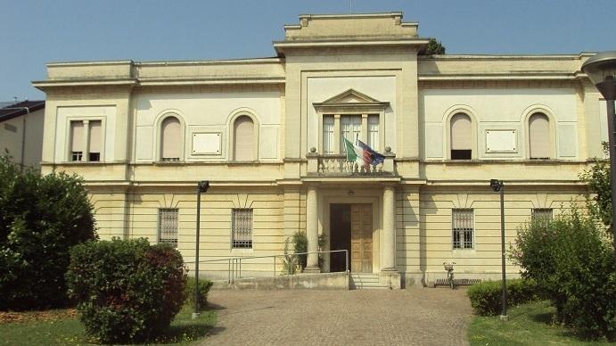 A Camposanto sarà tutti contro tutti