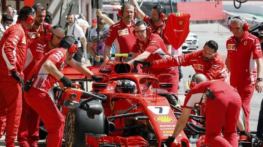 Hamilton ritrova la pole Le Ferrari devono ricucire