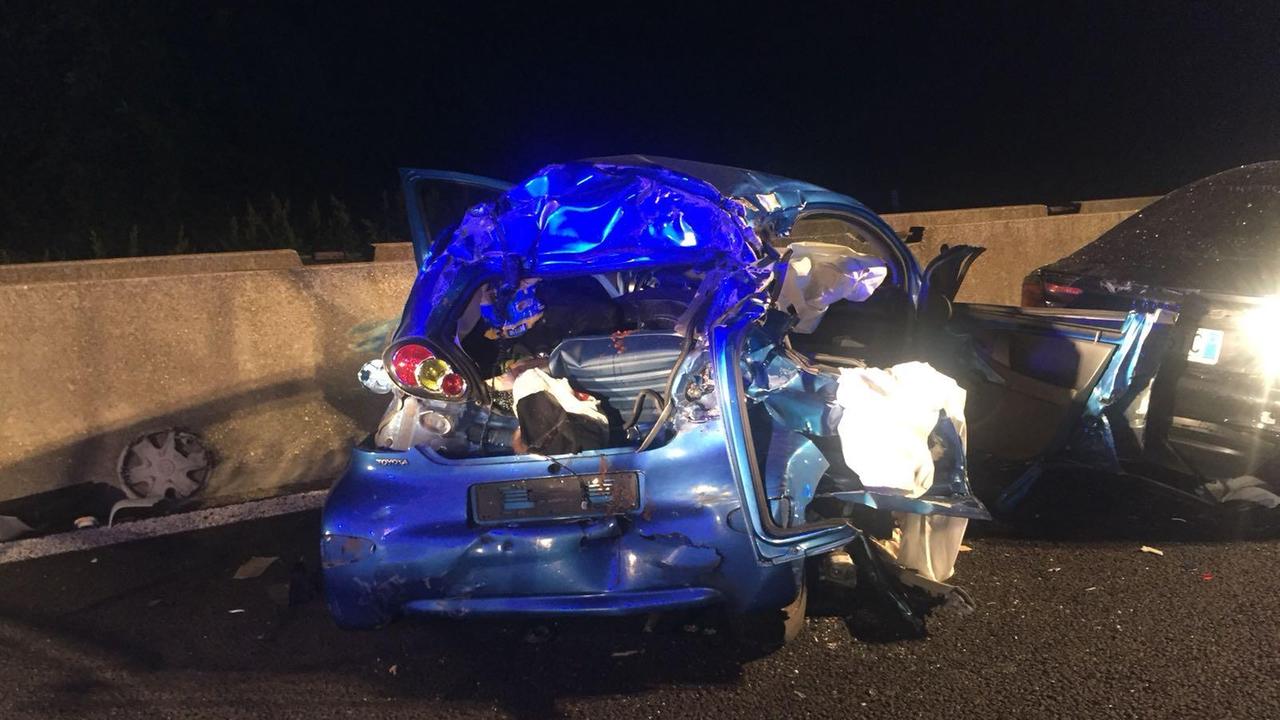 A13, gravi tamponamenti nella notte: un morto e quattro feriti