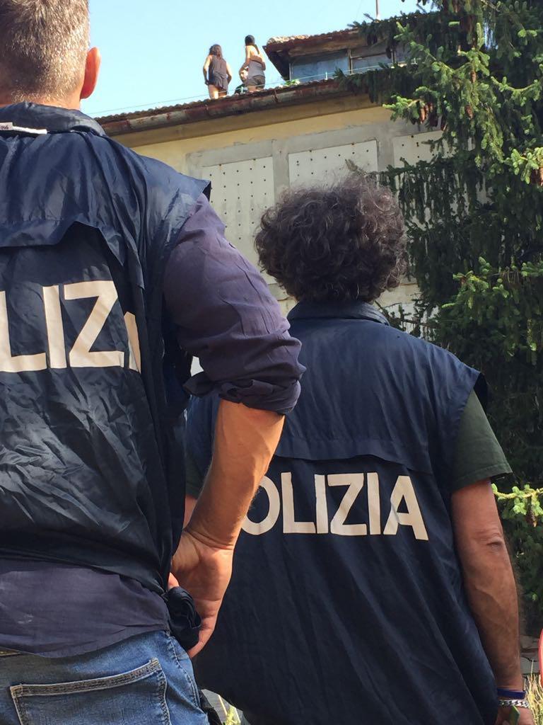 Bomba a Firenze, anarchico nuorese a processo