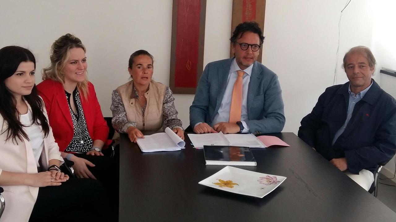 La conferenza stampa degli avvocati Francesca Meucci e Francesco Querci