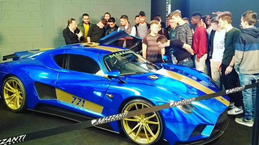 Gli studenti dell’Ipsia visitano la Mazzanti Automobili