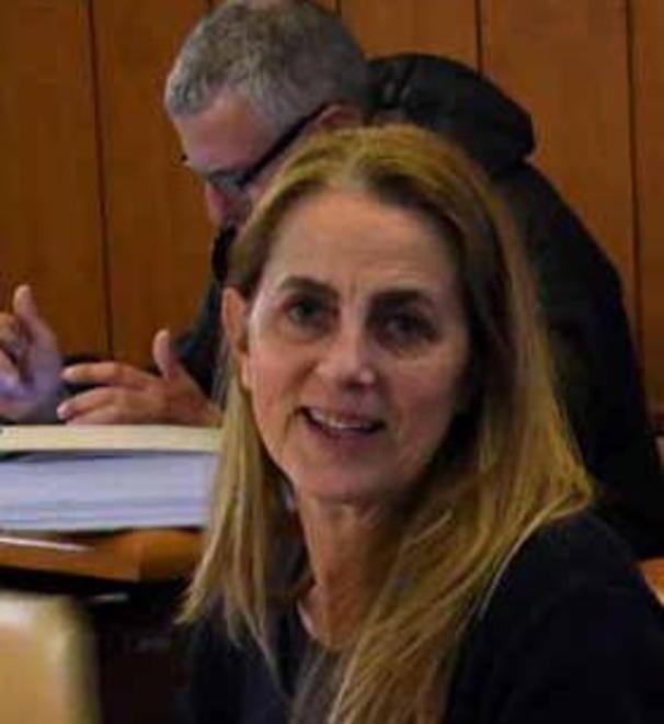 «Basta politica di professione o Massa sarà ancora ingessata» 