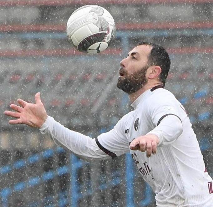 Contro il Lecce si gioca alle 20.30 Stop per Perico