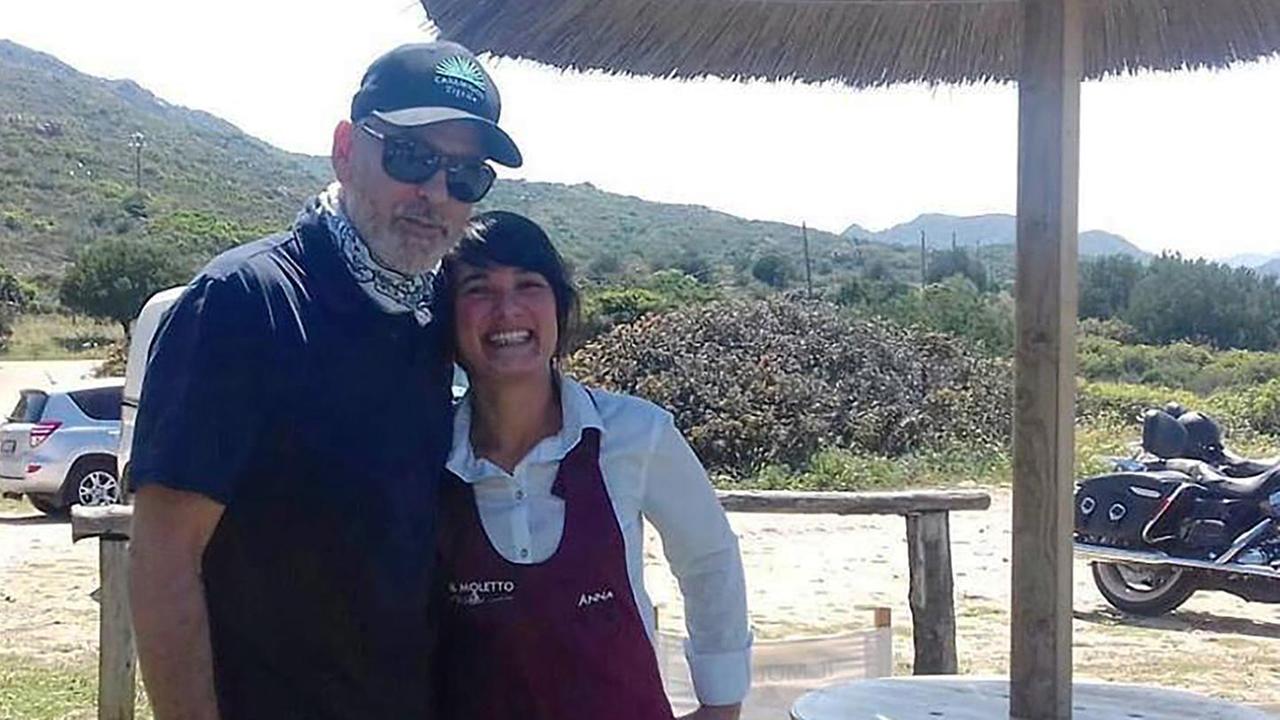  Villa in Gallura e gite in moto Clooney è nell’isola 