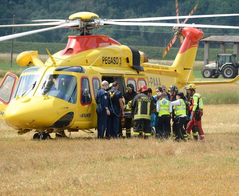 Scontro con l’ auto, grave una donna 