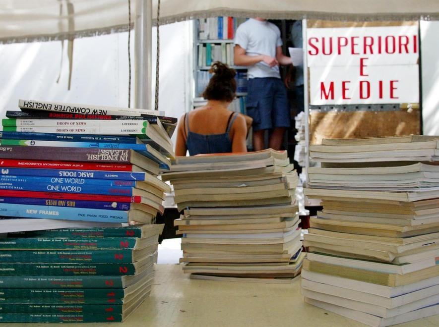 Pacchetto scuola, via al bando 