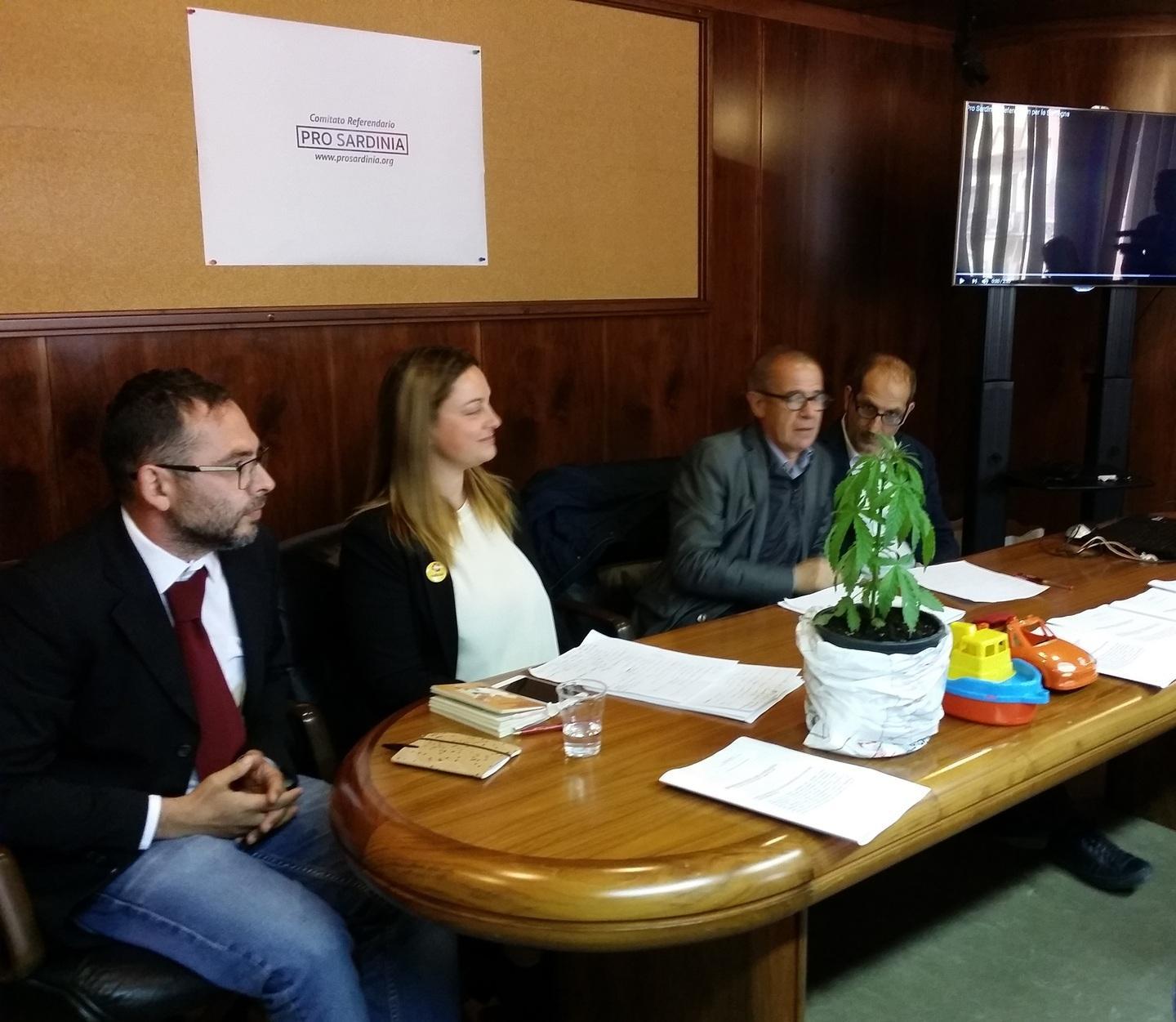 Dalla cannabis all’Anas promossi 4 referendum 