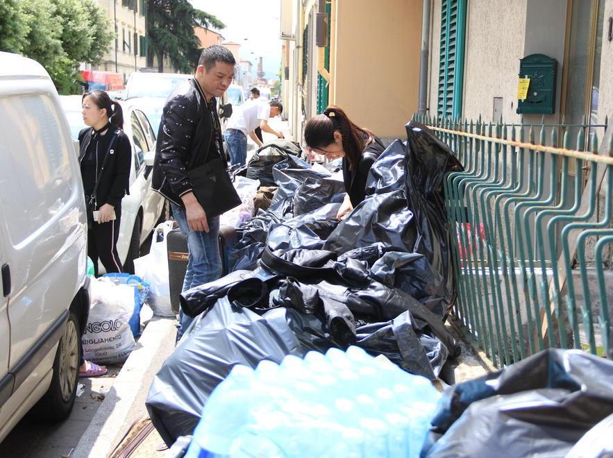 Scoperte due case-fabbrica Il modello è la Tignamica