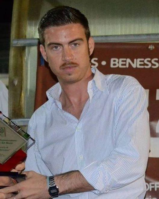 «Il Fosso di via Matteotti una fogna a cielo aperto»