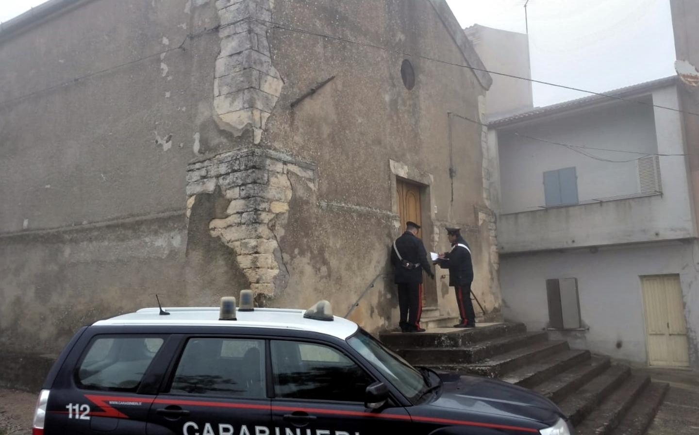 Arrestata una nomade per il borseggio in chiesa 