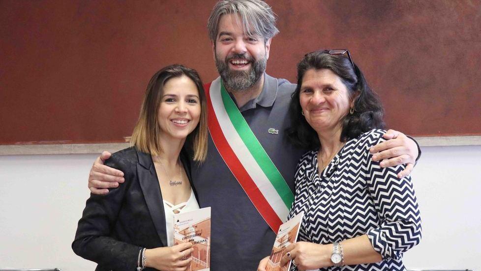 Mamma e figlia neoitaliane assieme
