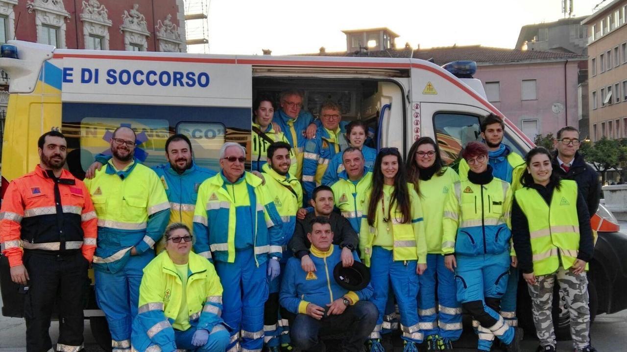 Alcuni dei volontari che sabato 19 saranno in piazza Aranci