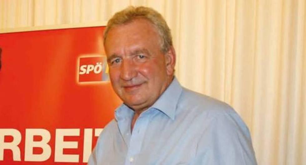 Indagato il medico che visitò l’ex politico ucciso da malore 
