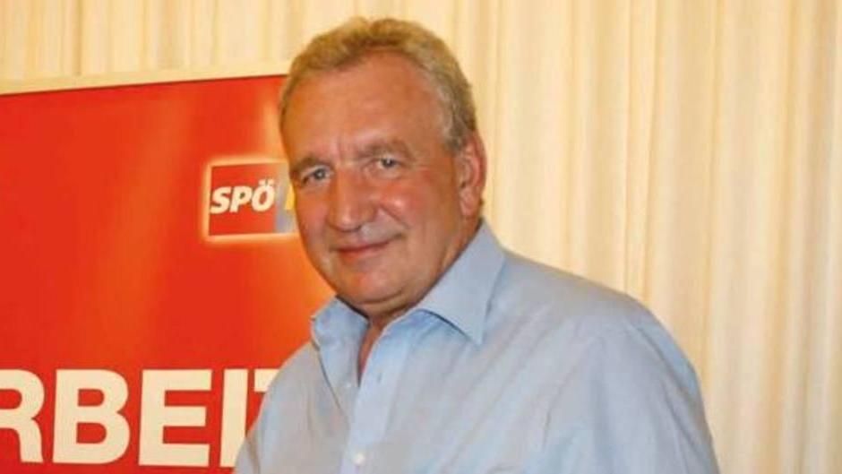 Indagato il medico che visitò l’ex politico ucciso da malore