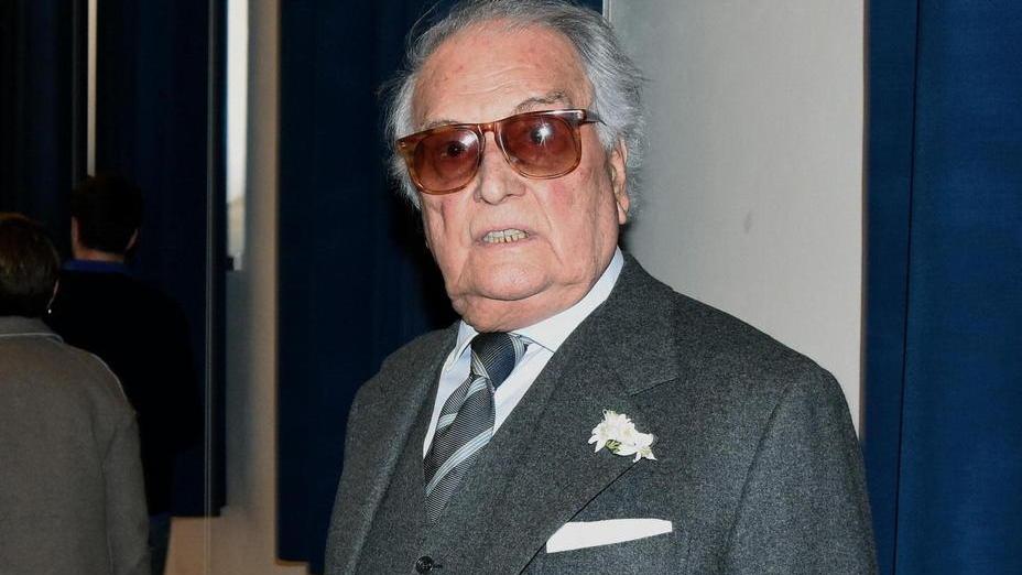 Collezione Luzzetti, oggi la firma