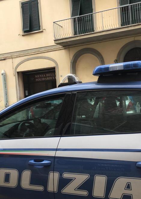 Incidente tra due auto, in due all’ospedale
