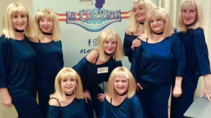 Da Massarosa alla Corrida imitando Raffaella Carrà