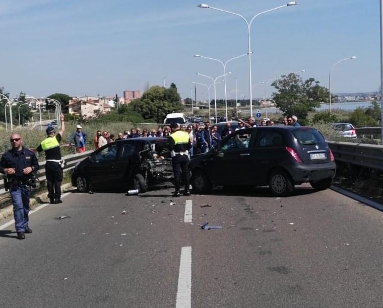 Incidente sull'asse mediano, traffico in tilt per ore a Cagliari