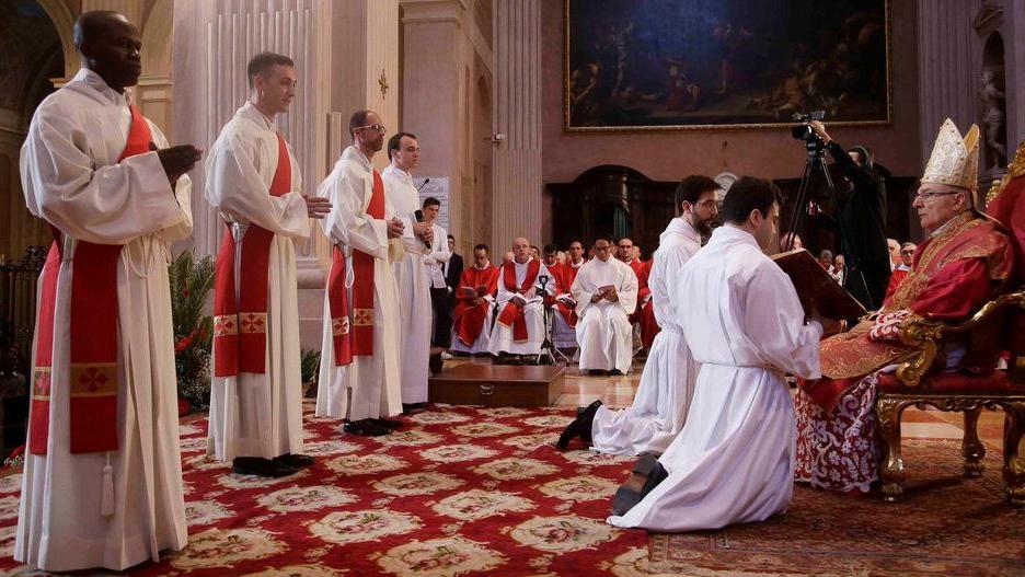 Grande festa in cattedrale per i tre nuovi sacerdoti