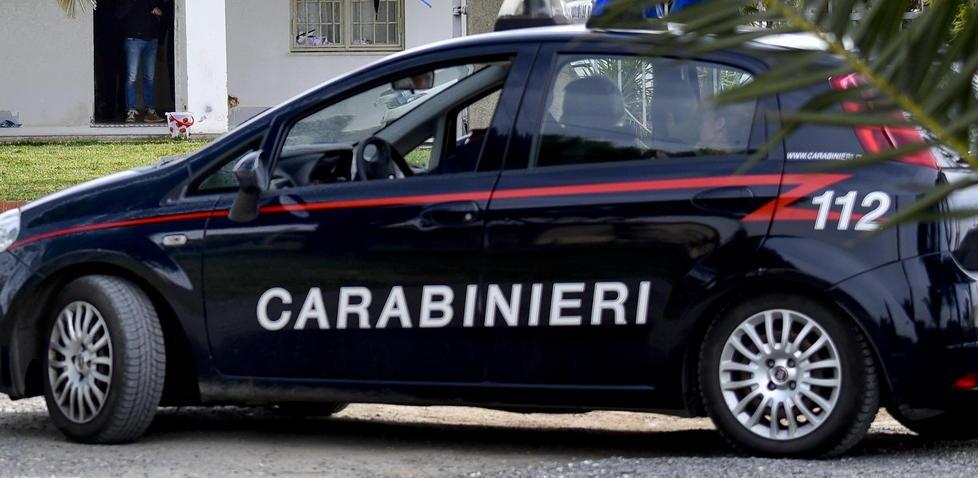 Si svegliano e scoprono che sono passati i ladri 
