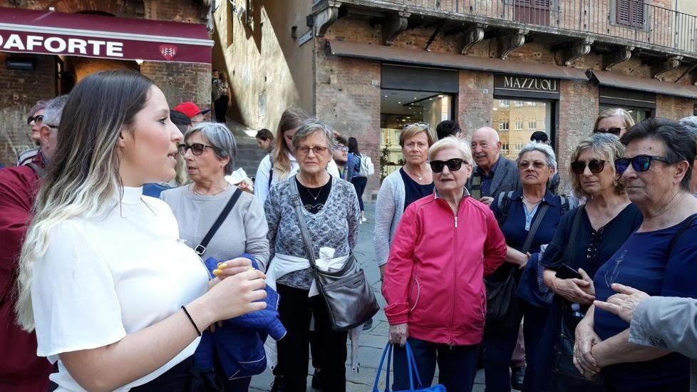 Allieve Einaudi “guide” a Siena per Unitre