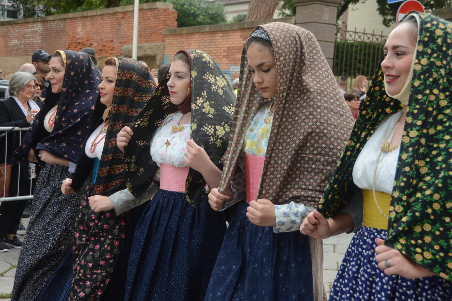 I colori e le tradizioni rivivono nella Cavalcata Sarda