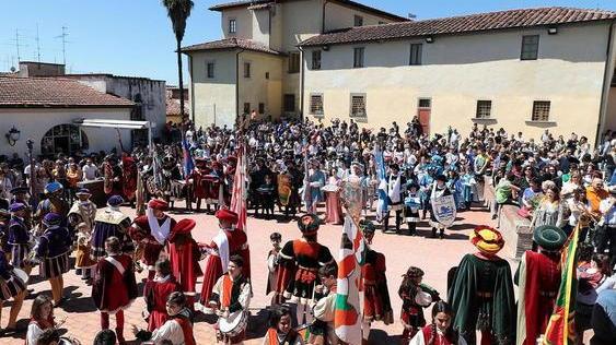 In scena Gingillo, atto IV ci prova con Quarzo Blu