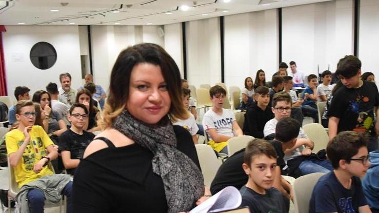 Gli studenti a lezione con la scrittrice Oliva