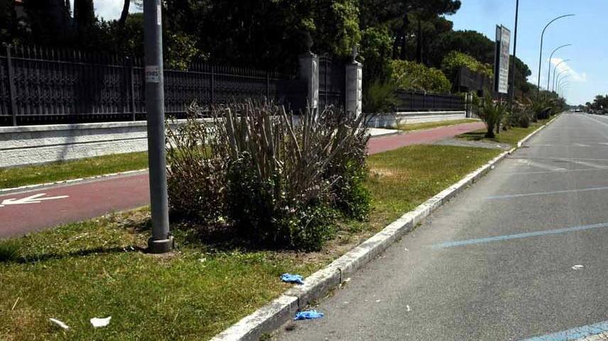 Tenta di sgozzare una giovane prostituta