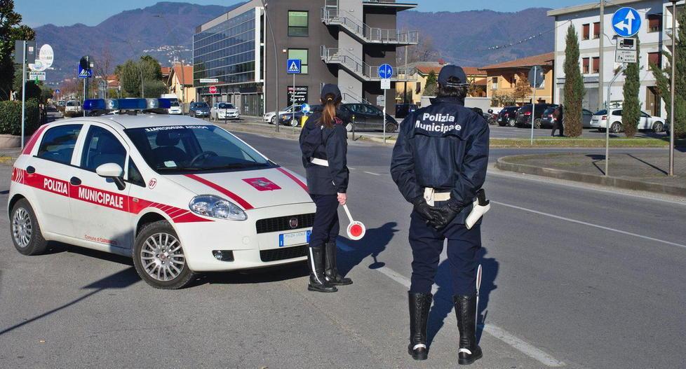 Sicurezza: due agenti in più, orario lungo e telecamere 