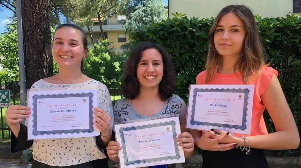 Tre studentesse premiate dal Lions e dalla Lega tumori