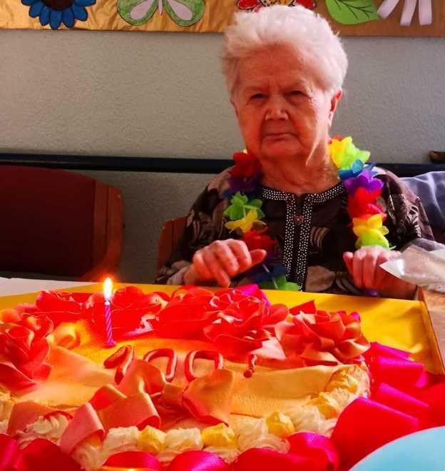 Nonna Cristina ha festeggiato i suoi primi 100 anni