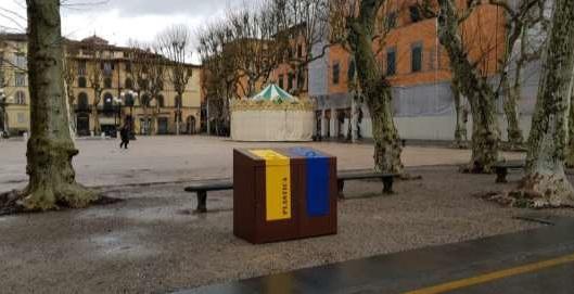 Rivoluzione in centro stop al porta a porta Ecco i cassonetti hi-tech 