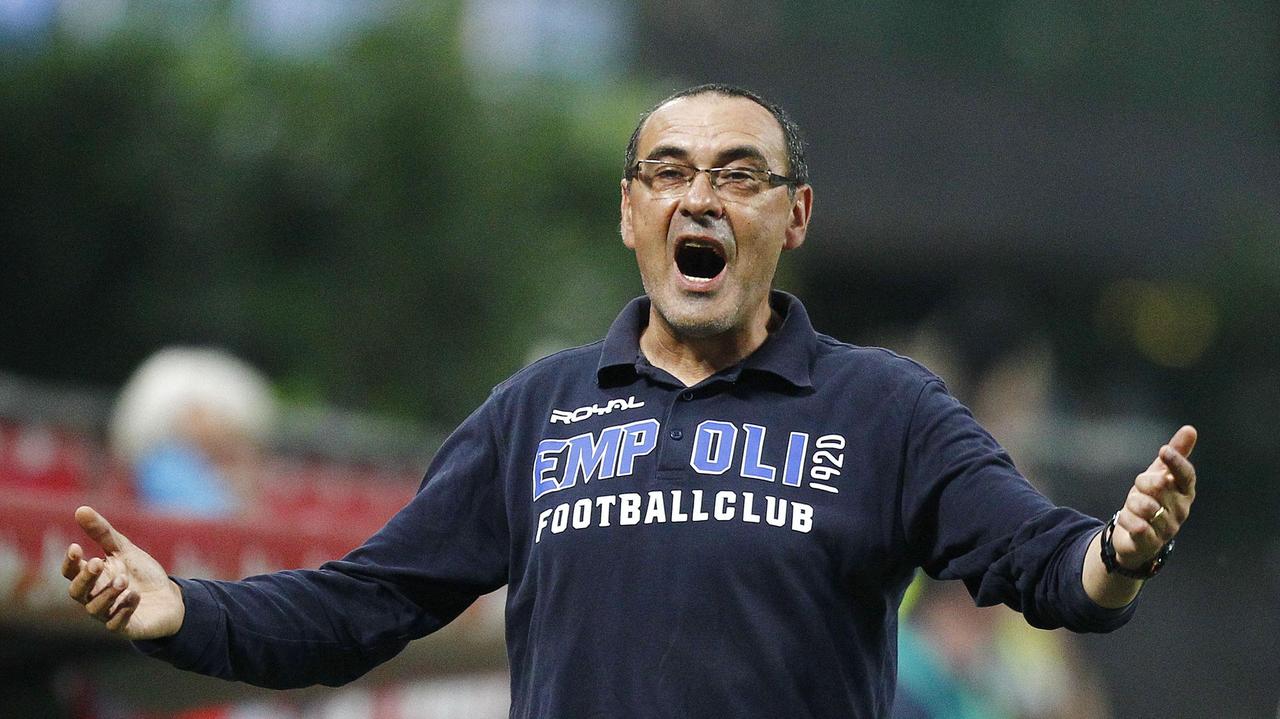 Sarri non è più l'allenatore del Napoli