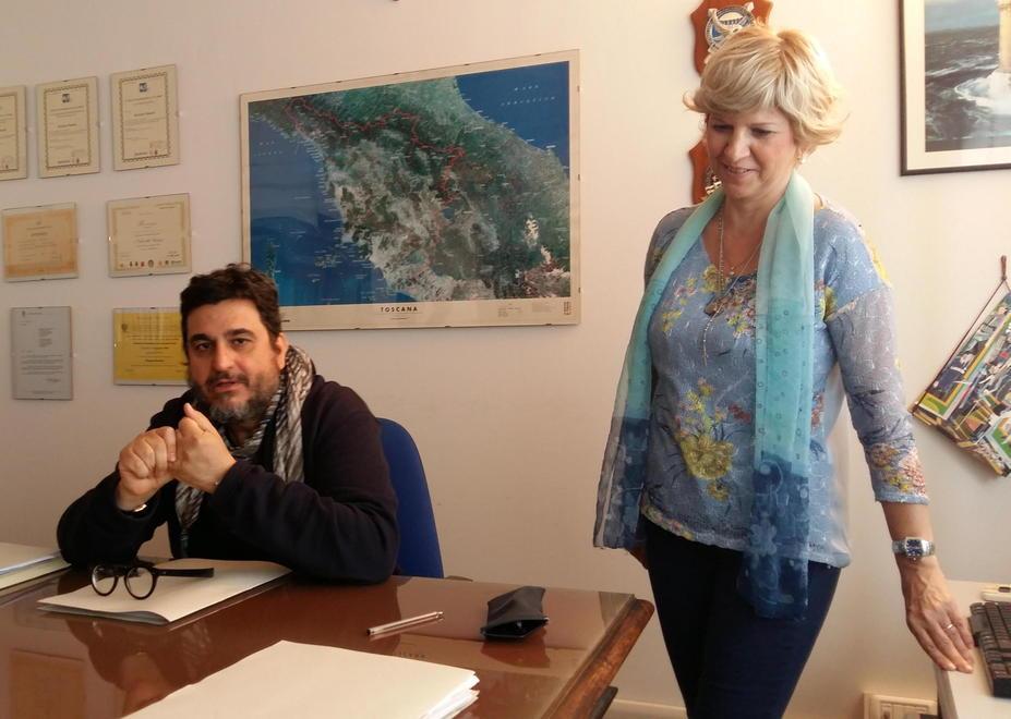 Picchia la figlia sedicenne per obbligarla a lavorare 