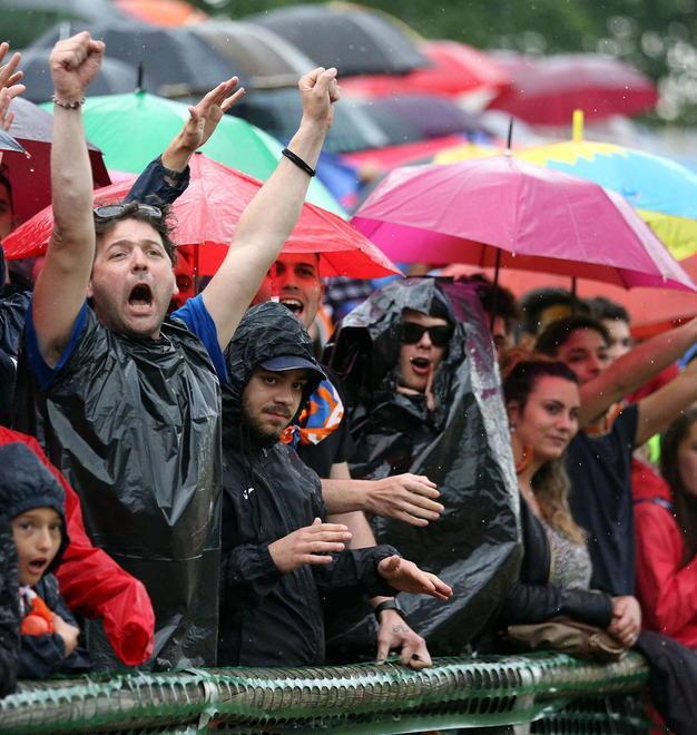 Palio, botte nella Buca la città si è spaccata 