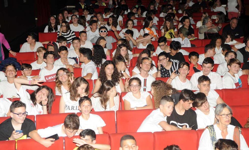 Musica e solidarietà, studenti coi “Bambini sperduti”