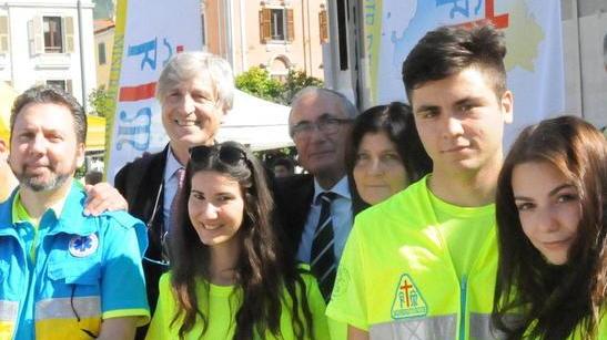 Tanti specialisti e volontari in azione