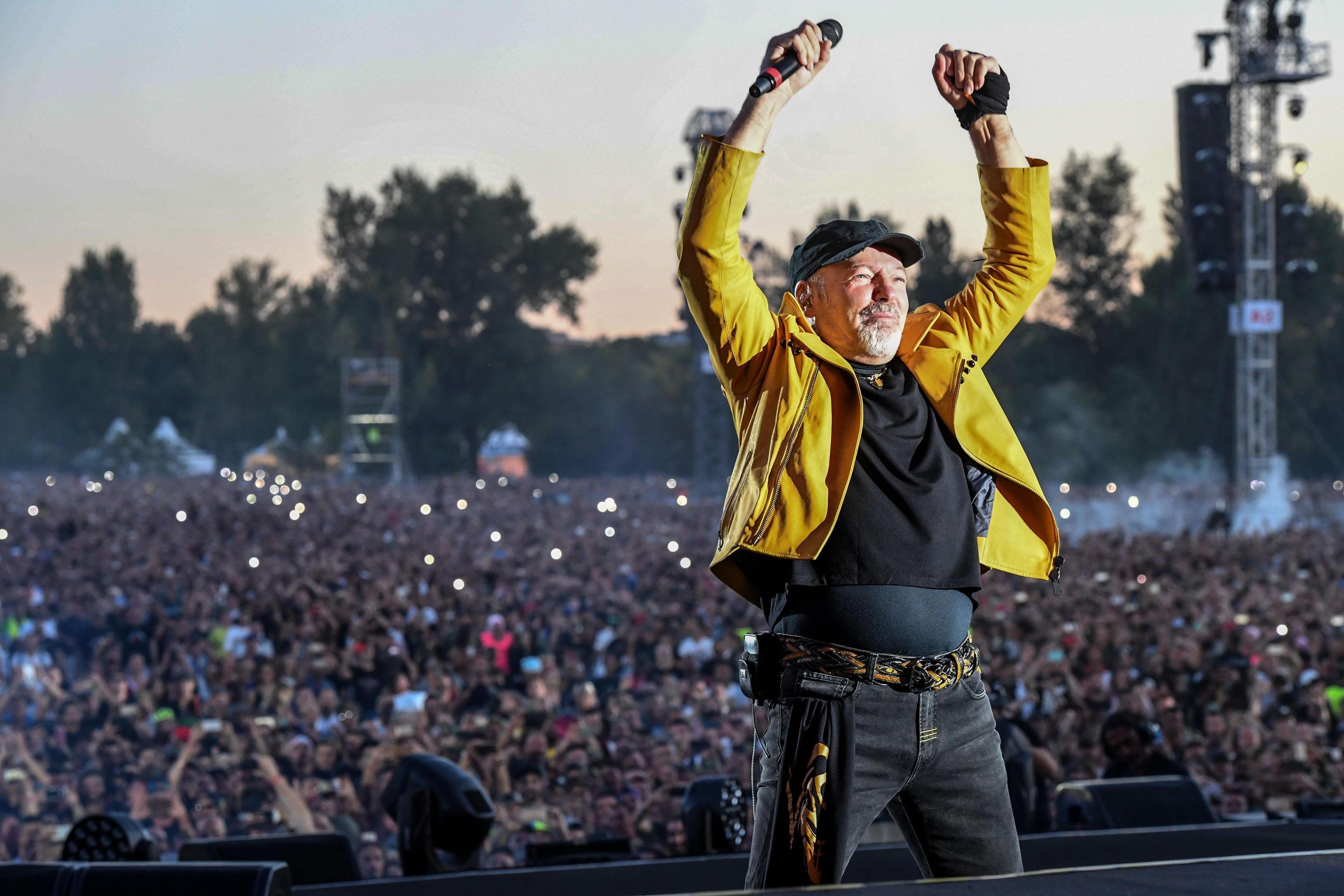 Il 30  giugno "Notte gialla rock" per l'anniversario del Modena Park di Vasco 