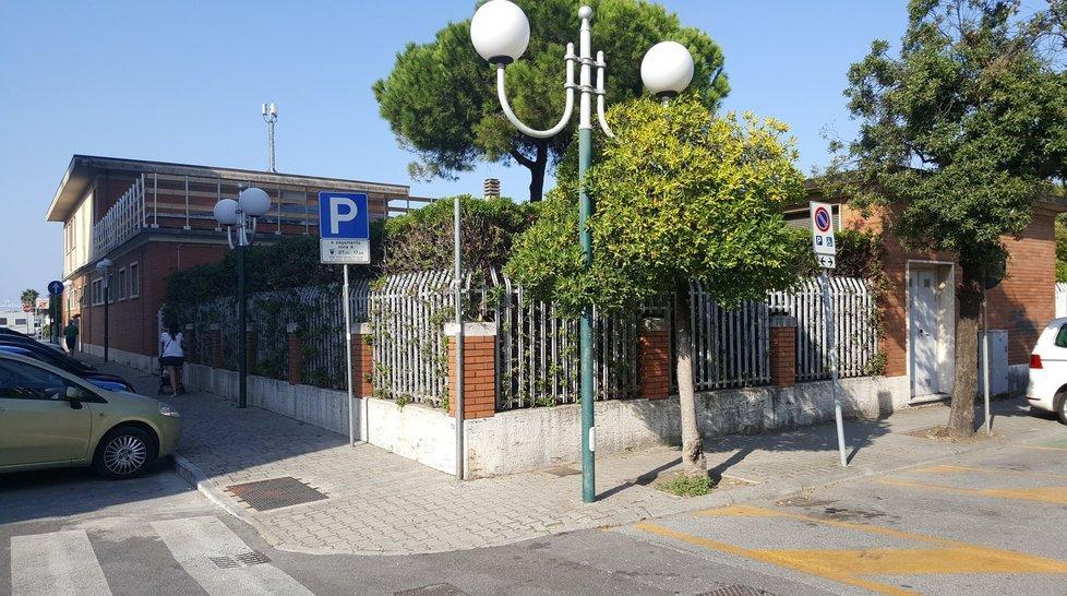 Ex sede Telecom in degrado e senza progetti di recupero