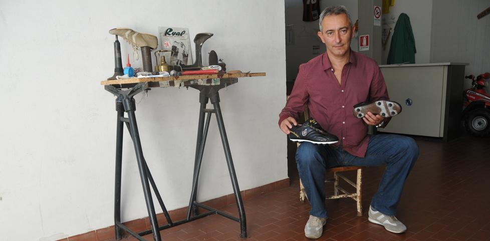 Scarpe, affari e campanile Fucecchio tifa... la Torres 
