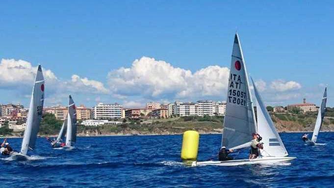Spettacolo con la regata Fireball