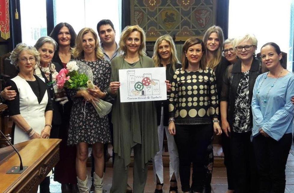 Pari opportunità, presentato il logo