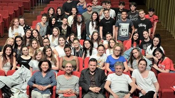 Stasera gli studenti in scena sul palco al teatro Arena