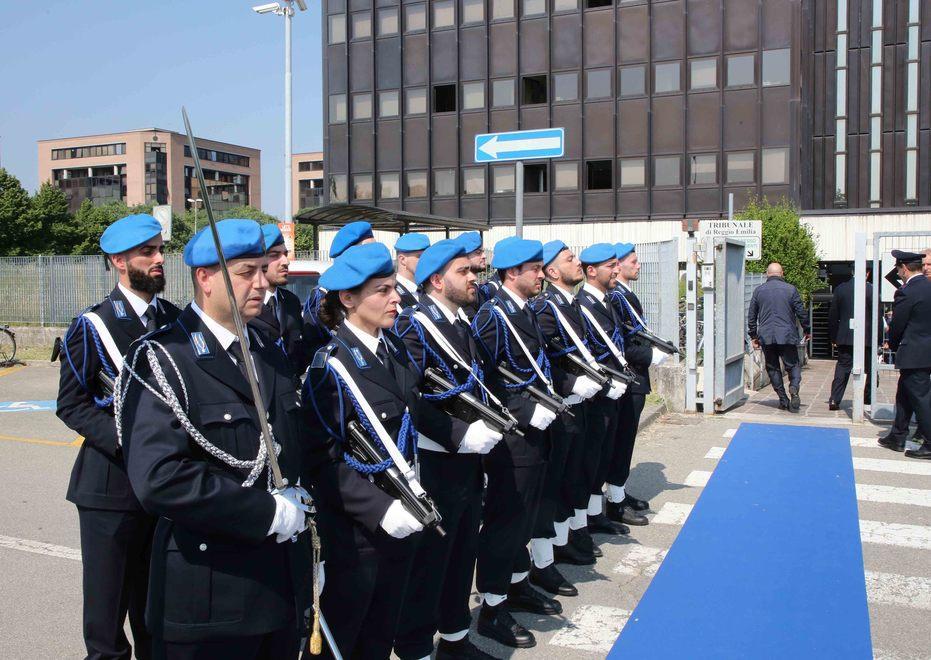 Reggio Emilia, prelievi del Dna su 247 detenuti al carcere della Pulce 