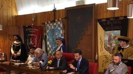 Il 10 giugno Palio dei barchini con premi per la sfilata storica