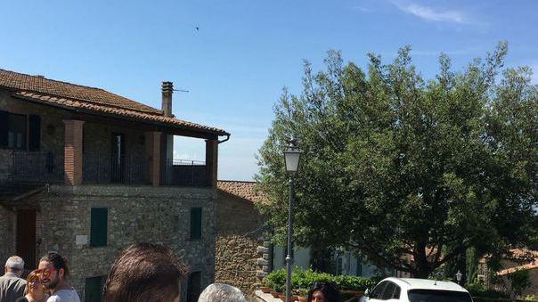 Nuovo look per piazza Marsala e una romantica passeggiata