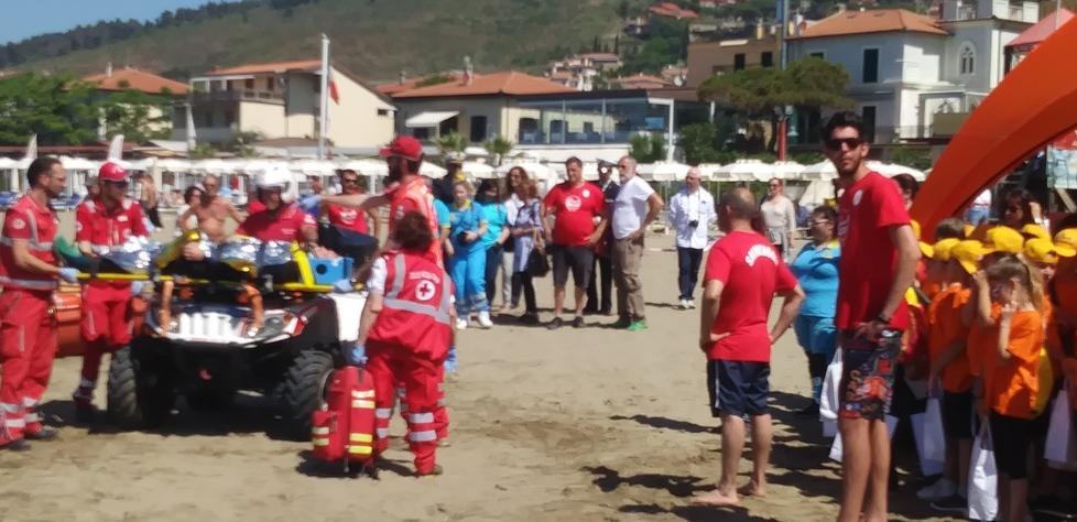 Minibrevetti di salvataggio a 180 studenti