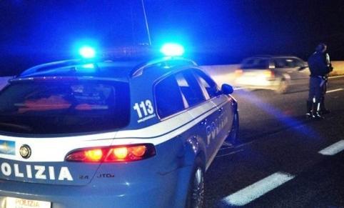 Controlli della polizia in Goceano fermate e identificate 46 persone